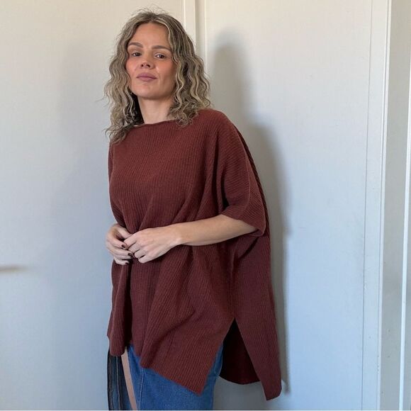 Vince Ribbed Cashmere Blend Poncho in Henna - Picture 6 of 15
